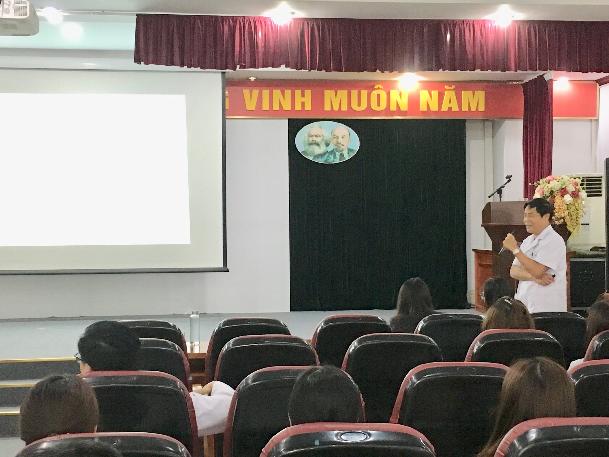 PGS.TS Hà Hữu Tùng hướng dẫn phương pháp làm đề tài NCKH cấp cơ sở và sáng kiến cải tiến kỹ thuật