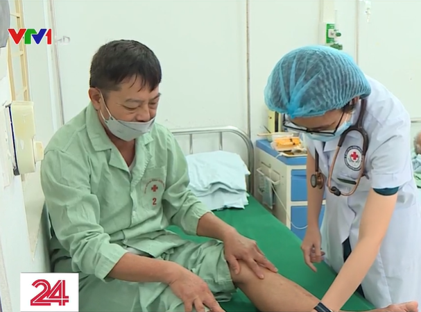 Hà Nội: Số ca sốt xuất huyết tăng gấp đôi tuần trước, có bệnh nhân tràn dịch màng phổi