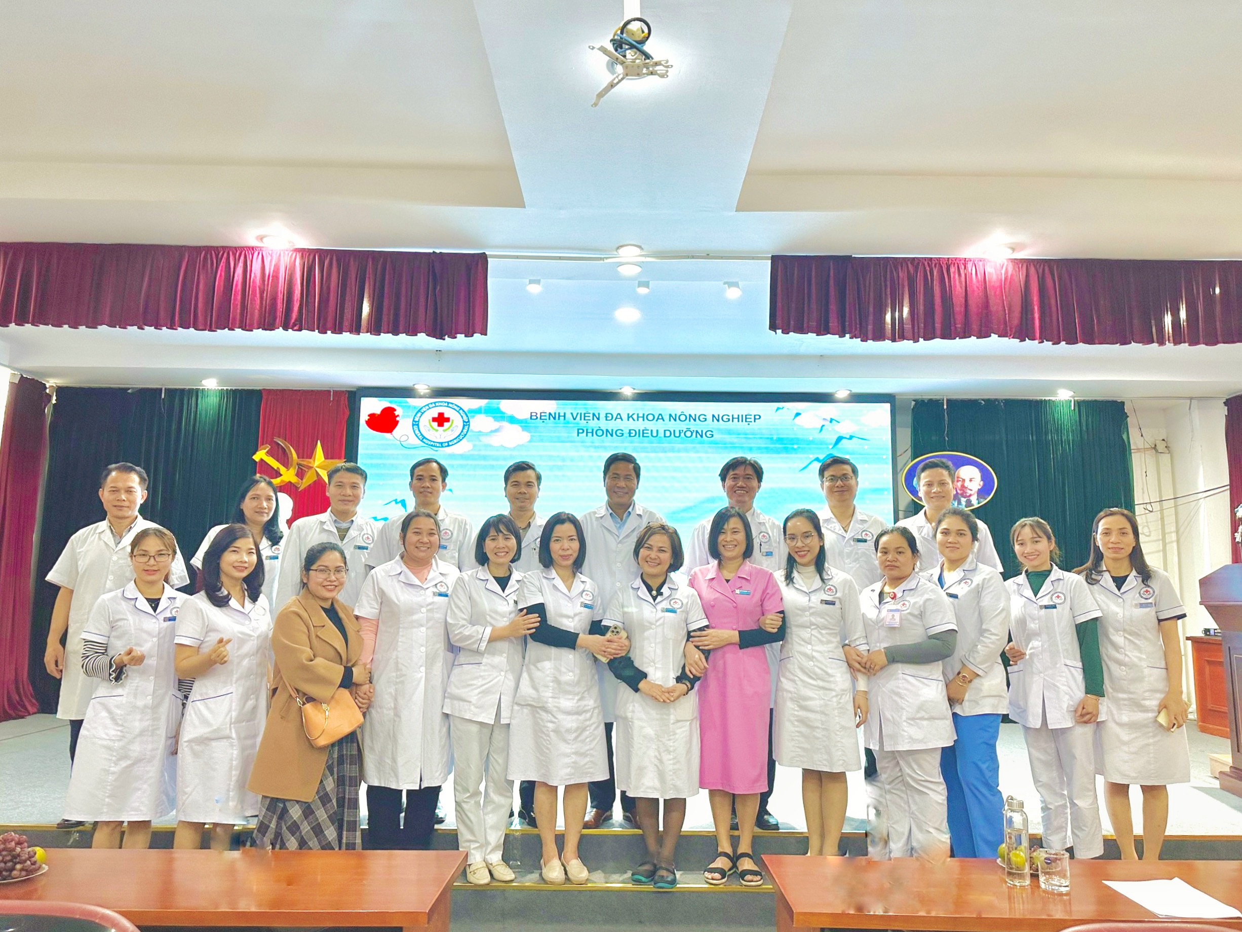 BVĐK NÔNG NGHIỆP: KHAI GIẢNG KHÓA ĐÀO TẠO LIÊN TỤC “CHĂM SÓC NGƯỜI BỆNH TOÀN DIỆN”