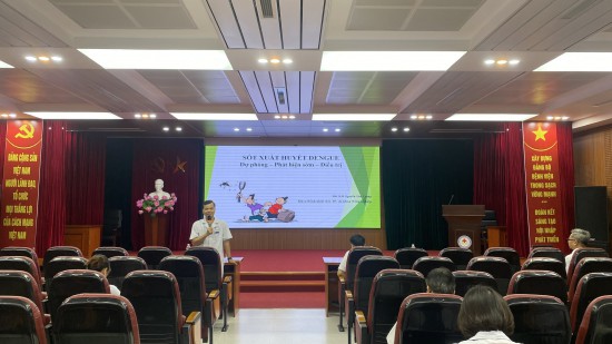 z7214521180592_b27f719cd206753135e771264d57d713