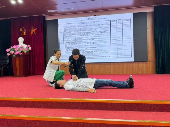 z7412336552225_a2b2c1692f58031f1e82b66d6f06c23a