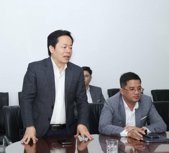 z7609406087798_6f0ad68b5fe9896ac678f84e68657118