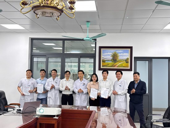 z7636449559050_e57575645966feb737307a87ac283a4f