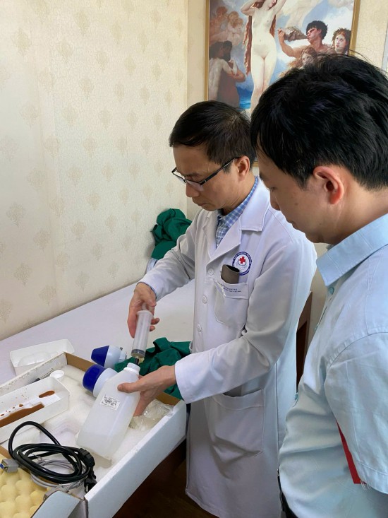 z7636483577913_4874f2cff6fb3fd80a7eb1434125e04d