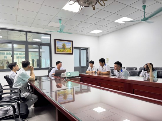 z7700222055037_250c662fdf516b031b3d8b2c2cd37935