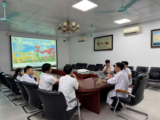 z7700222077431_5bc1598ea640c875e2ac545b9b0c27f9